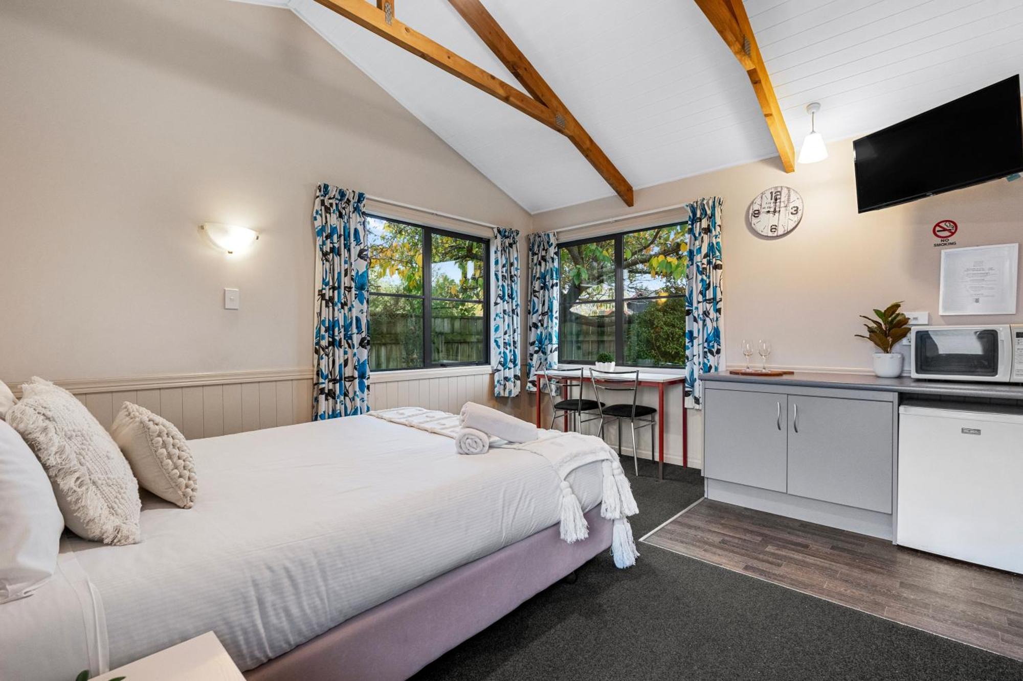 Tasman Holiday Parks - Te Anau Ngoại thất bức ảnh