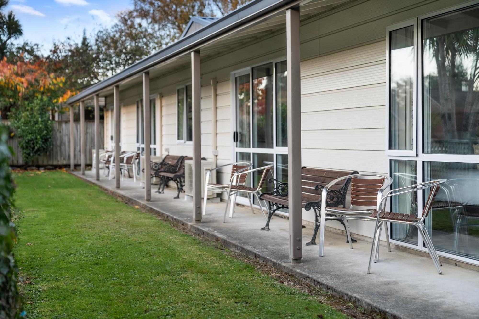 Tasman Holiday Parks - Te Anau Ngoại thất bức ảnh