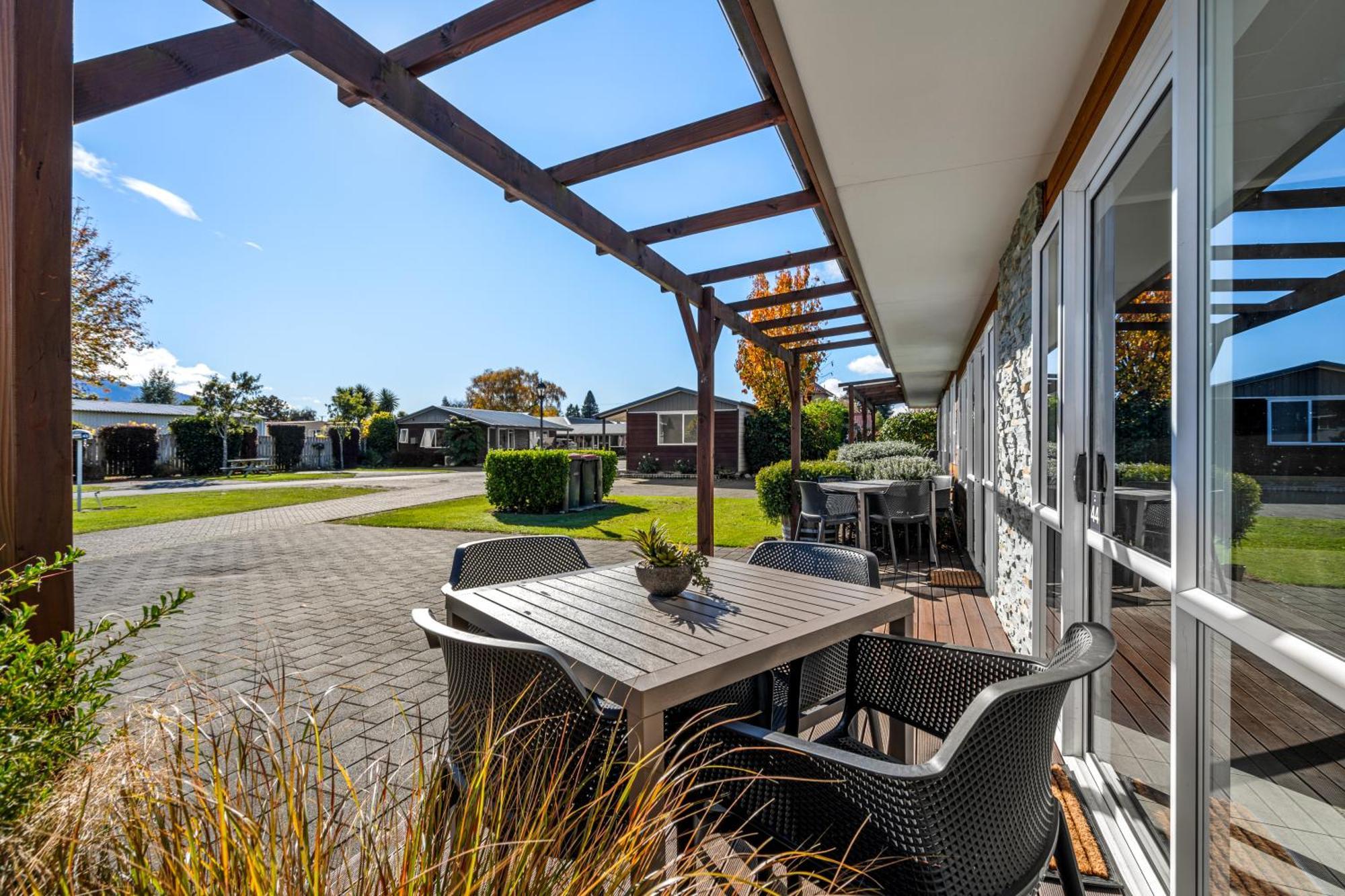 Tasman Holiday Parks - Te Anau Ngoại thất bức ảnh