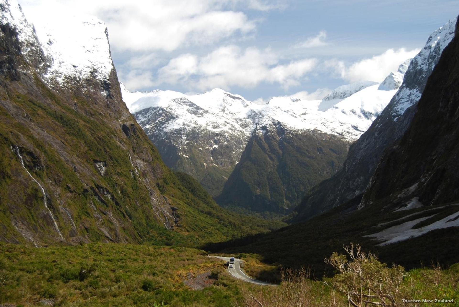 Tasman Holiday Parks - Te Anau Ngoại thất bức ảnh Milford Road