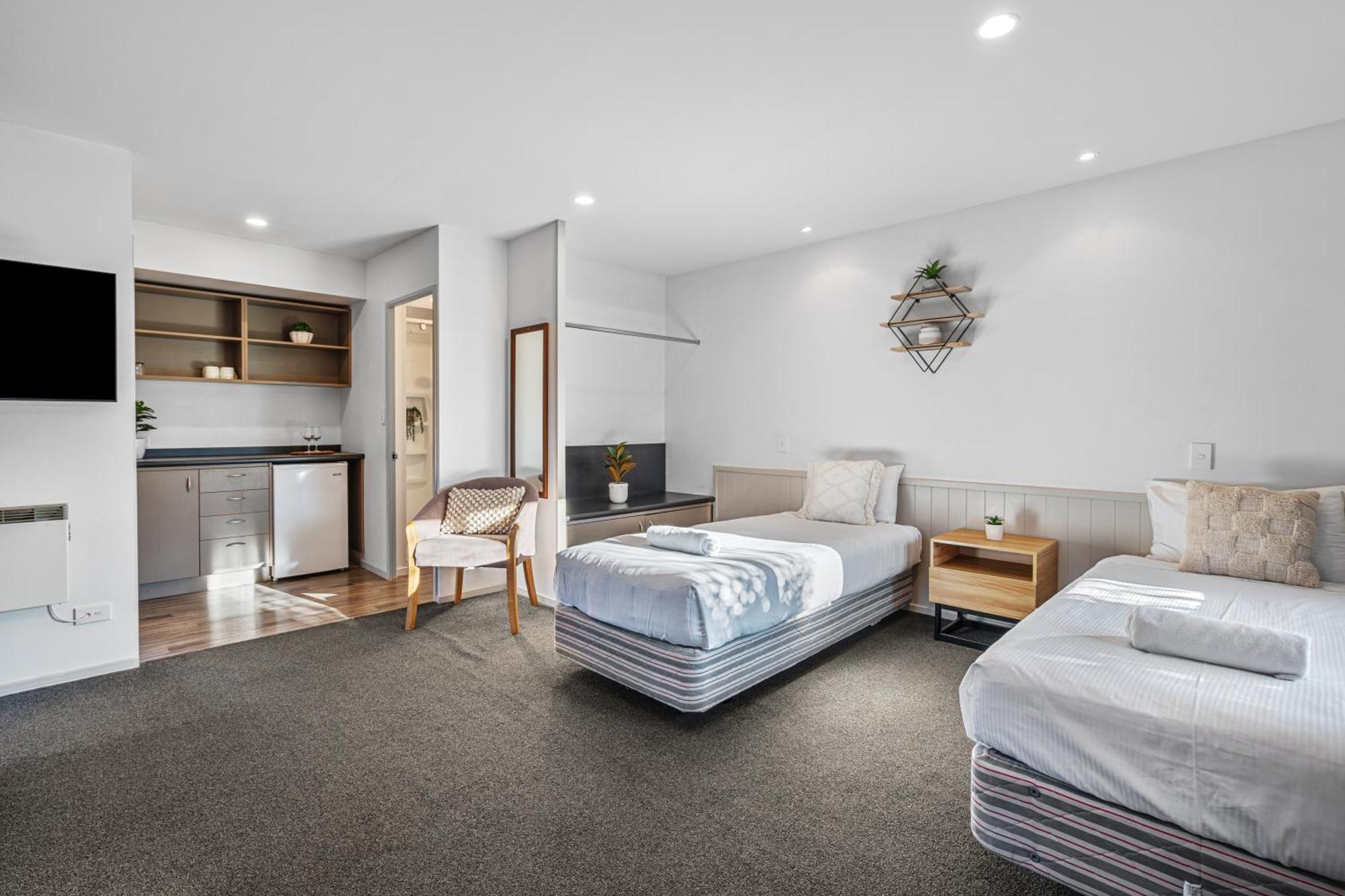 Tasman Holiday Parks - Te Anau Ngoại thất bức ảnh Studio